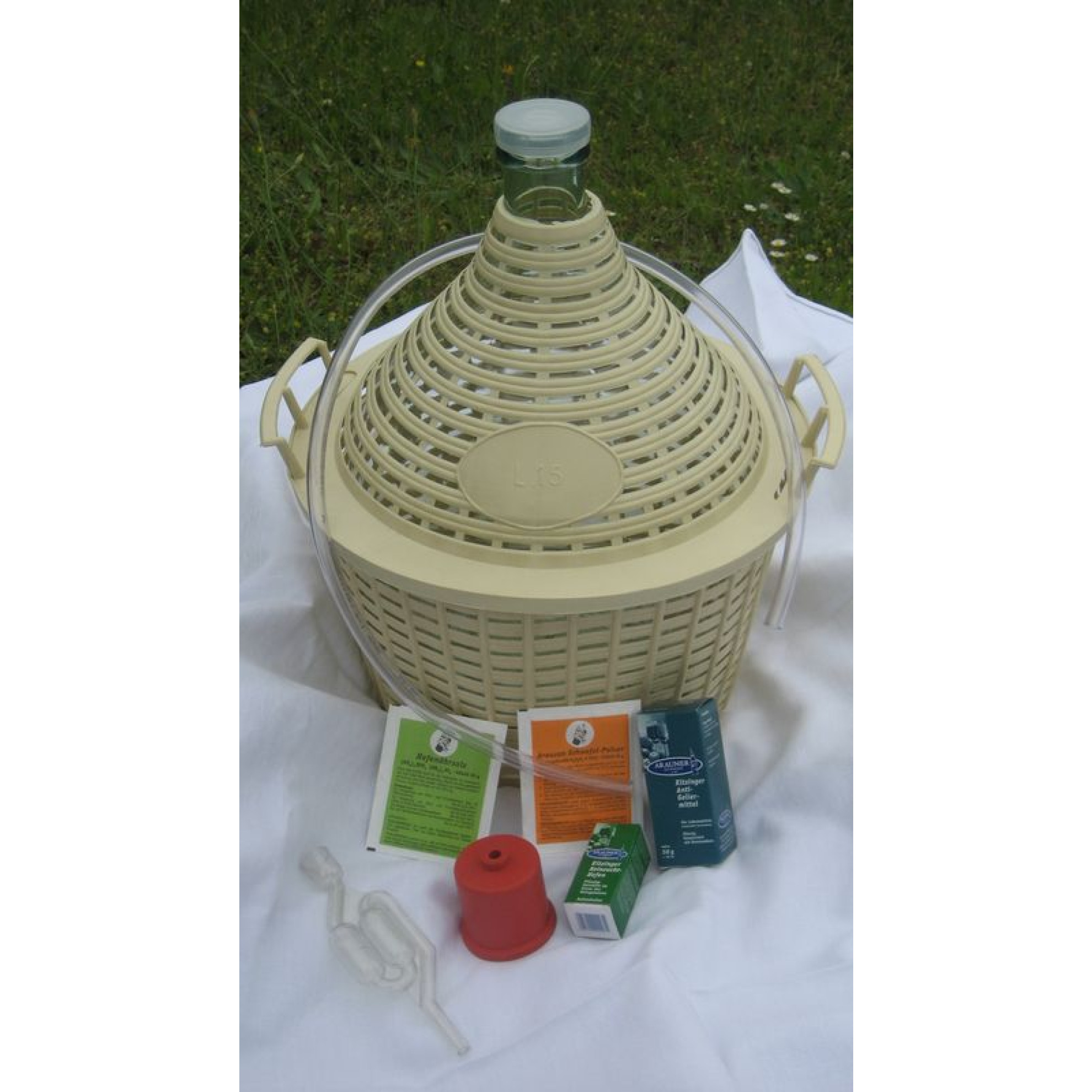 Grundausstattung für 10l zur Weinbereitung 1,00Paket Grundausstattung für 10l zur Weinbereitung 1,00Paket